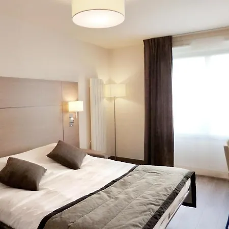 Residhome Du Theatre Szálloda Valenciennes