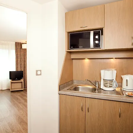 Residhome Du Theatre Aparthotel 3*