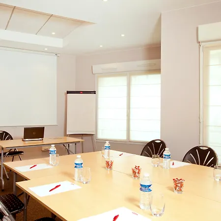 Residhome Du Theatre 발랑시엔