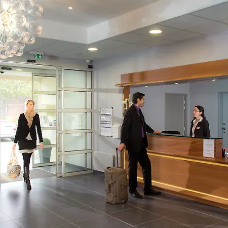 Residhome Du Theatre Szálloda 3*